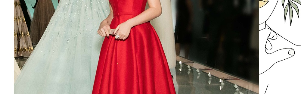 杨采钰打开Dior的方式，也太费雯丽了吧？