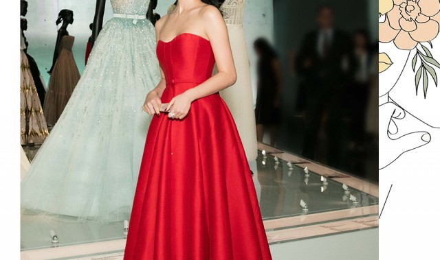 杨采钰打开Dior的方式，也太费雯丽了吧？