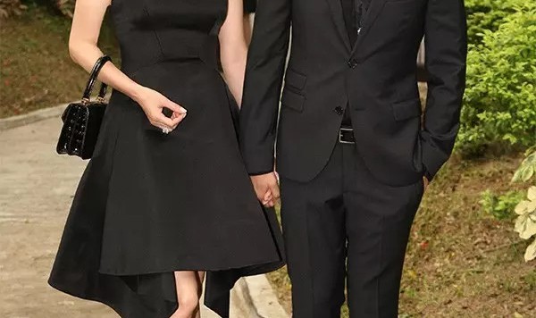 每日星范 ｜ 刘嘉玲 有条裙子可以像梁朝伟一样陪她到永远