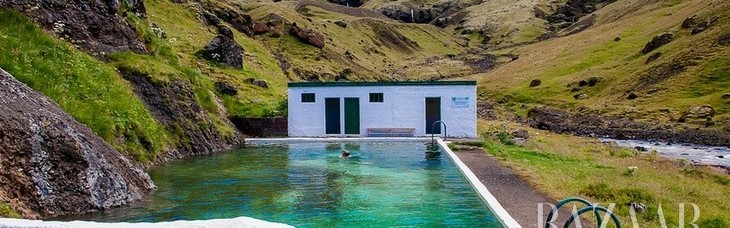 藏在冰岛山谷里的游泳池，美到让你窒息