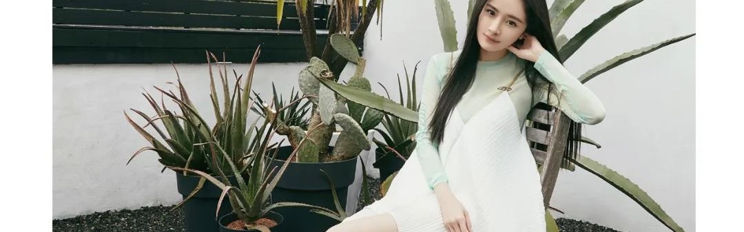 大幂把小白裙穿成杨六岁，“宋衣架”的牛仔我又下单了！