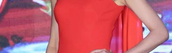 每日星范 ｜ 张钧甯 高开叉红裙大秀性感美腿！