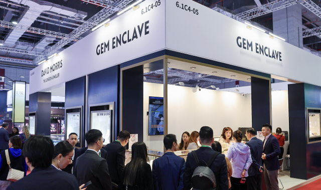 跑赢时间的传承符号铂金(Pt)——全球顶奢珠宝品牌铂金臻品亮相上海