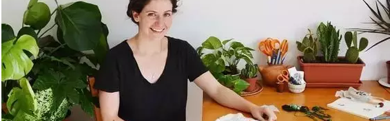找不到好工作，这些植物绣品却让她名声大噪！