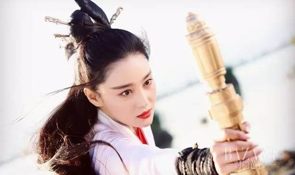 看完张馨予的“白雪肌”，保证你对她路转粉，粉转真爱！