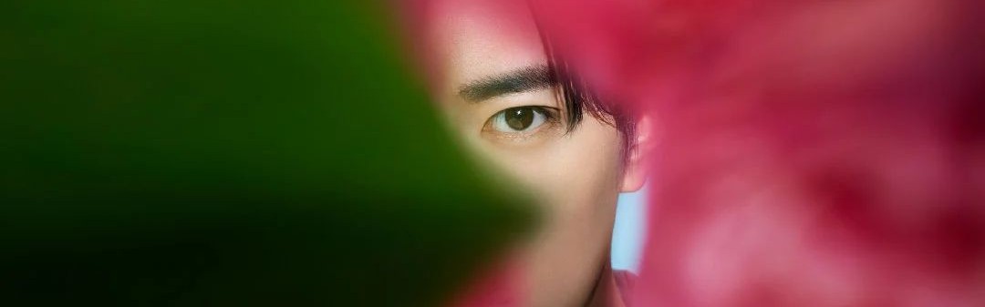 真假Kendall一起拍广告了？太空味儿的香水你想闻吗？【每周时报】