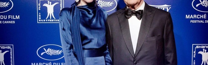 小小包麻麻创始人孙静亮相戛纳红毯，中国首位母婴博主诠释别样东方之美！