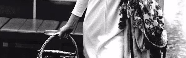 一只草篮子让你比整条街的女孩都时髦！