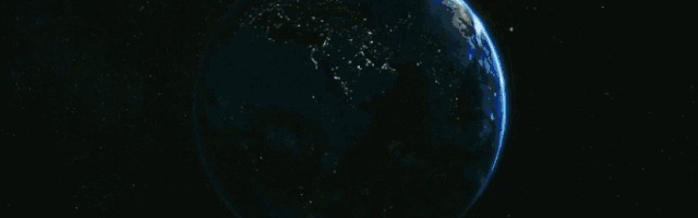 今夏最美的绿色，应该出现在我的化妆桌上！