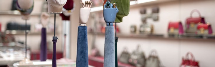 线上购物是so easy，但有实感的买买买才是女生的专属嘉年华！