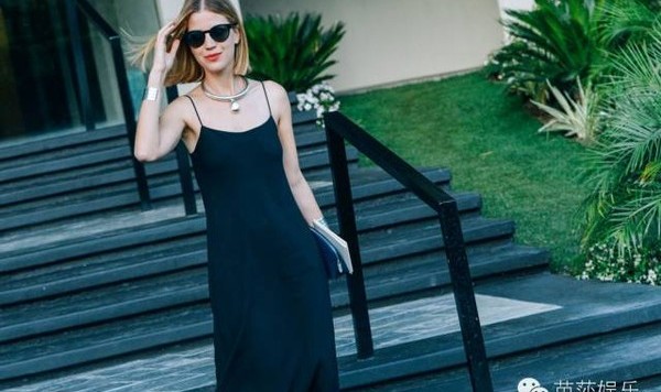 就算你有100件露肩露背款，没有1件合适内衣一切都白搭！