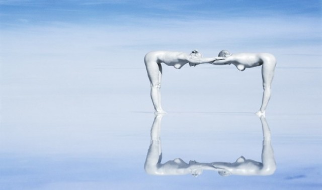 Hello World ，很想来次 Body Escape