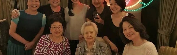 为怀孕胖到160斤，大s为宝宝变身女超人！