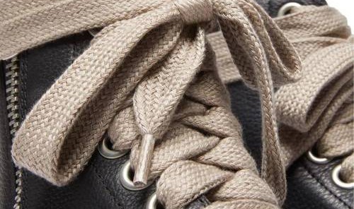 Dr.Martens与狂放Grunge美学传奇Rick Owens再度联乘正式曝光