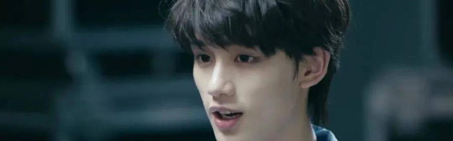 18岁的丁程鑫，竟然活得这么通透