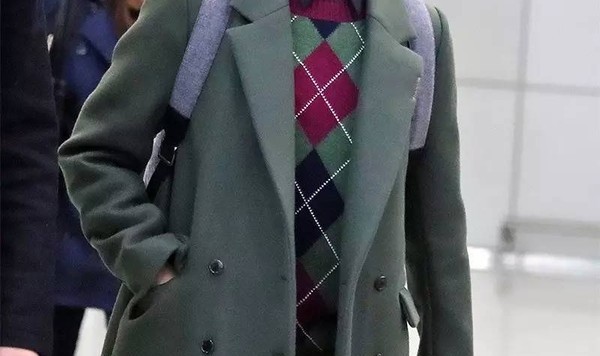 李宇春 是时候来点圣诞装扮了！