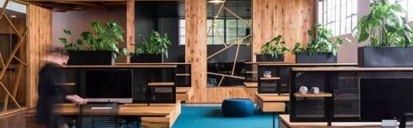 轻松、自由的办公环境