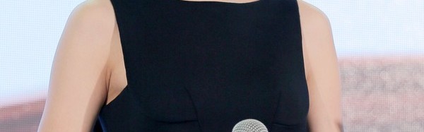 Angelababy 蝴蝶裙让她成了最美人妻！