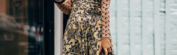 还在藏着掖着？今年把秋衣露出来才时髦！