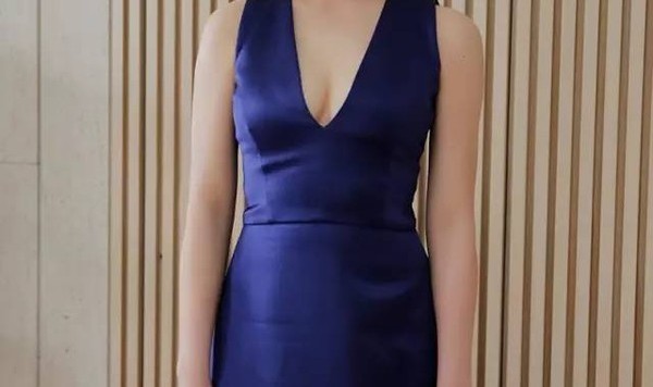 陈妍希秀1. 9亿顶级珠宝出巡卡迪亚晚宴全场最贵