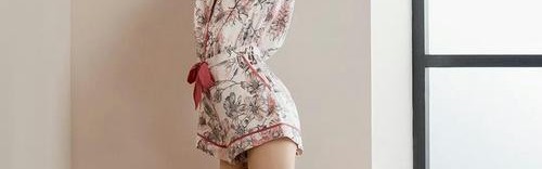 周冬雨的性感可真高级，还是不露脸的那种