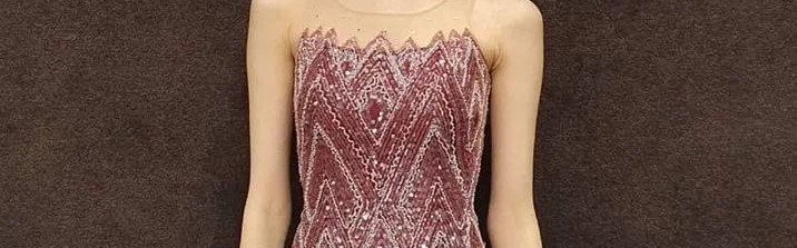 原来我离顶流女团就差一双袖子？