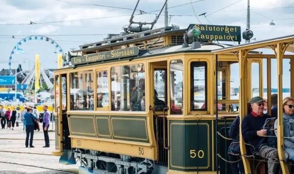 年终奖怎么花最有幸福感？除了包包跑车，更重要的是买新的生活~