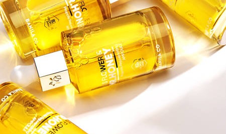 芭妮兰蜂胶小金瓶全新上市,一瓶修护肌肤四大屏障