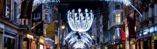 圣诞节的伦敦街道长啥样？