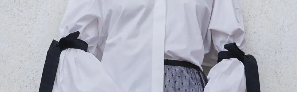 买了那么多衣服，最终还是输给了10年前的那件