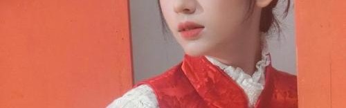 镜头内外，周也的浪漫与果敢