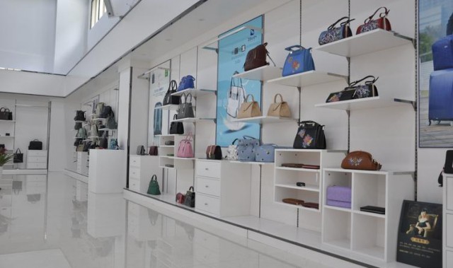 哪里有箱包批发市场,金华市场上的箱包批发市场