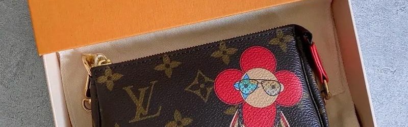 一线品牌女包有哪些牌子图片,日本潮流女包品牌逐渐走入民众