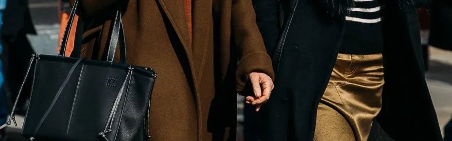 时尚圈打工人们在秋冬背什么包？