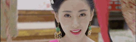 美妆控 ｜ 史上最穷剧组竟打造出最高颜值太子妃！芃芃哥同款唇色都在这儿！