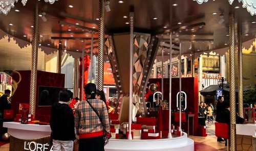 欧洲知名奢侈品在线零售商 Mytheresa 春节诚意献礼