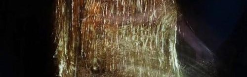 时尚芭莎90秒 ｜年末Party之：“战袍”精选