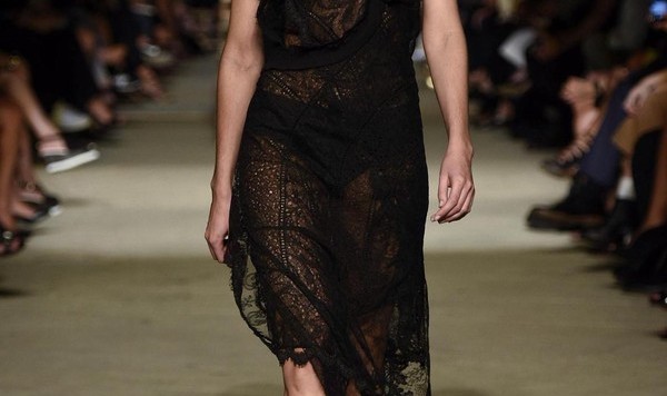 你也想要超模般的巴掌脸？其实并不难，赶紧看过来！