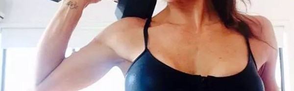 33岁单亲妈妈健身4个月就成了澳洲小姐