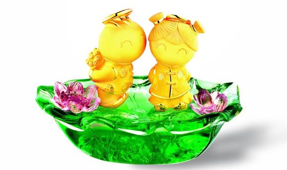 当黄金遇上五彩琉璃 童趣珠宝开启欢庆季