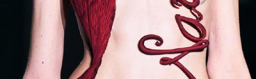 Raf Simons要接手Miu Miu？Jean Paul Gaultier迎来最后一场高定大秀！