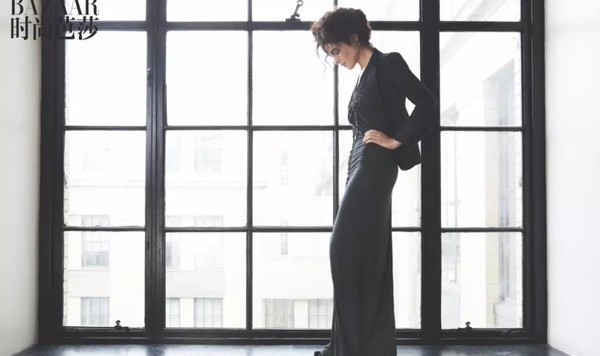 好奇她和男明星的关系，不如好奇她会不会研究出奥创！