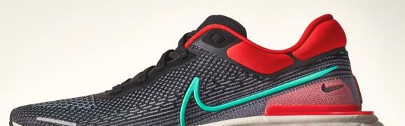 Nike React Infinity Run 2 和 Nike ZoomX Invincible Run：稳稳保护每段征程