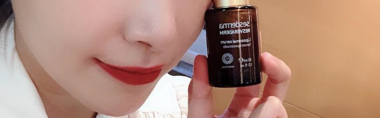 美了20年的高圆圆终于透露保养之道！把自己穿成外科医生才能下厨？