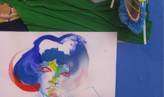 被LV、Marc Jacobs宠爱的插画艺术家，这次来教BAZAAR的爱美女生化妆了！