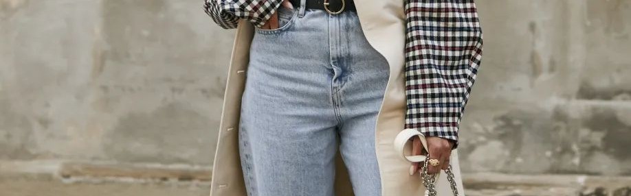 想把手伸进欧阳娜娜的毛绒包里！