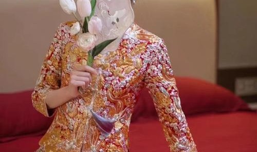 苏绣遇上婚纱，听说穿上它的人都嫁给了爱情！