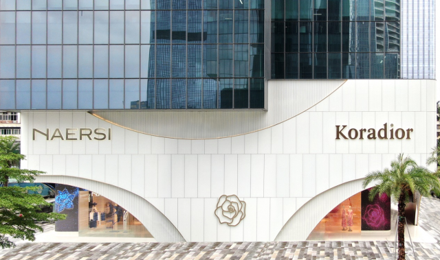 赢家时尚集团推出EEKA艺术花园，打造行业消费和全新体验