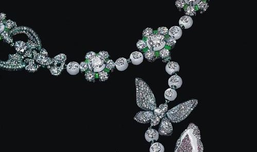 Wallace Chan 受邀参展巴黎古董双年展