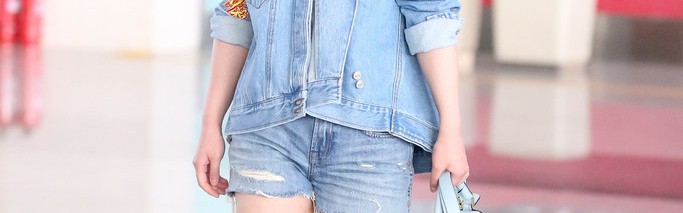 杨幂周冬雨脚上的这双，终于打败了小白鞋在我心中的地位！